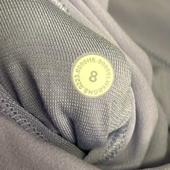 Lululemon Align Crop Lilac Smoke - Sz 8 23” - Picture 4 of 4